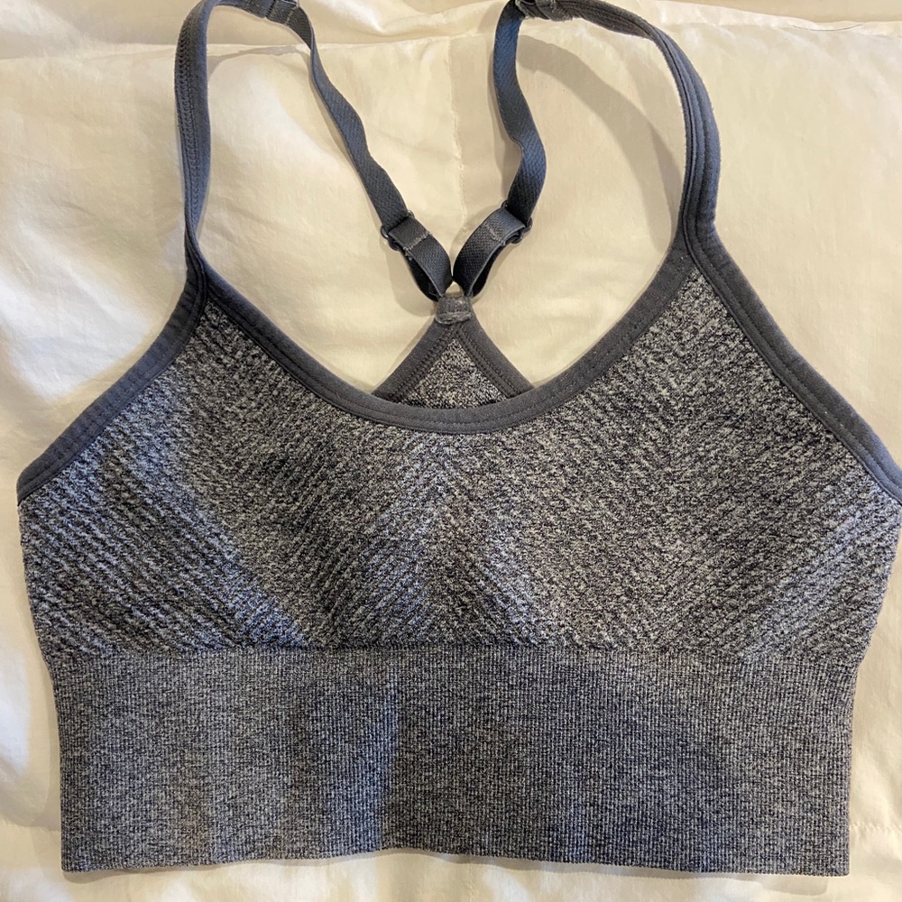Sports bra